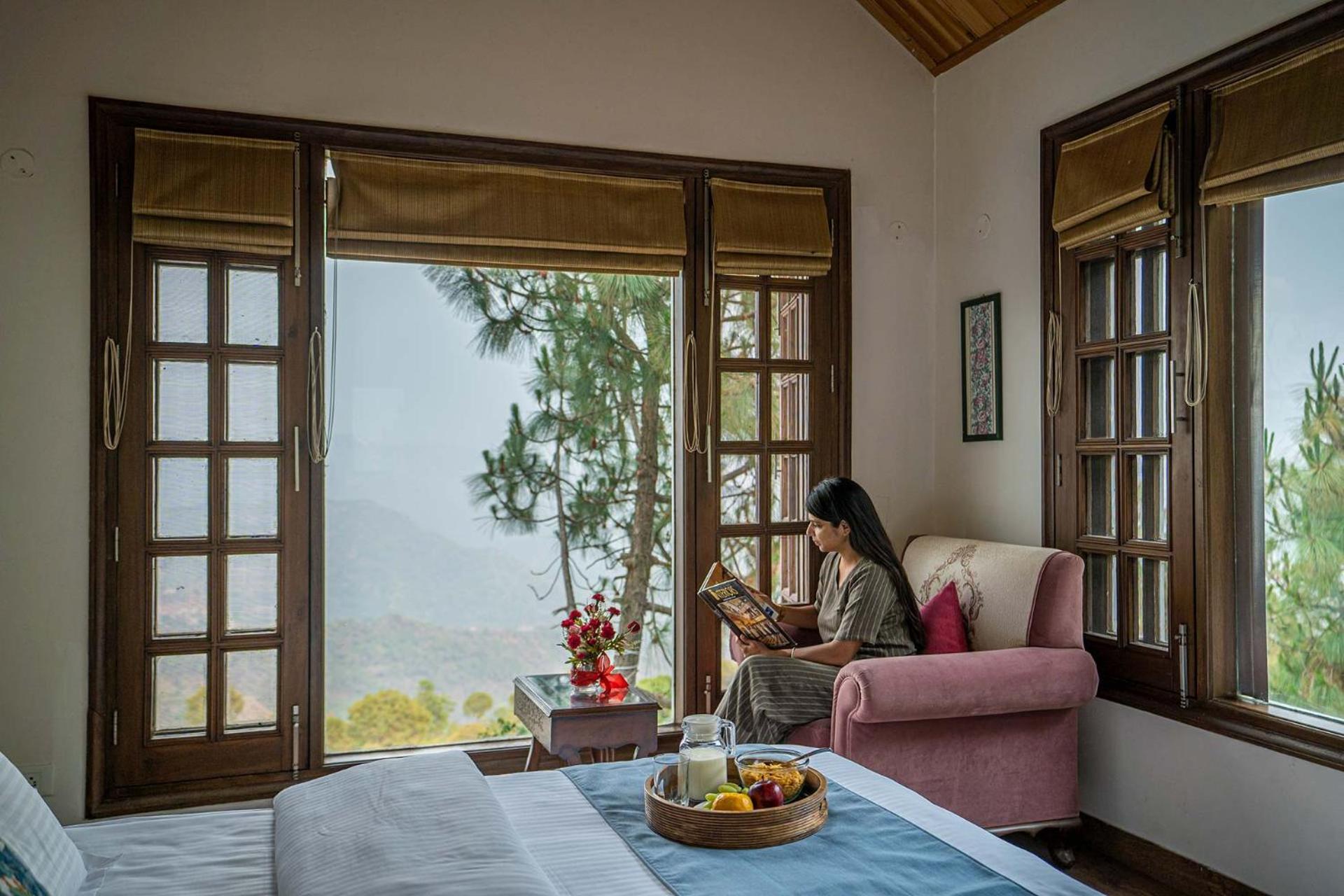Stayvista At Bellevue With Outdoor Jacuzzi Kasauli Zewnętrze zdjęcie
